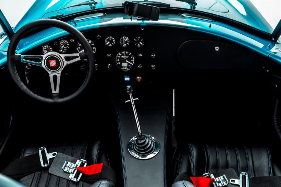 Торпедо Shelby Cobra MkIII-R by Superformance 2020 года  (фото 85 из 90)